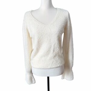 Cozy V-Neck Fuzzy Sweater - Cream  04|South Size Medium